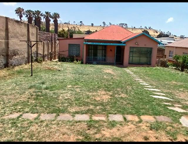 3 BEDROOM HOUSE FOR SALE IN WEST TURFFONTEIN